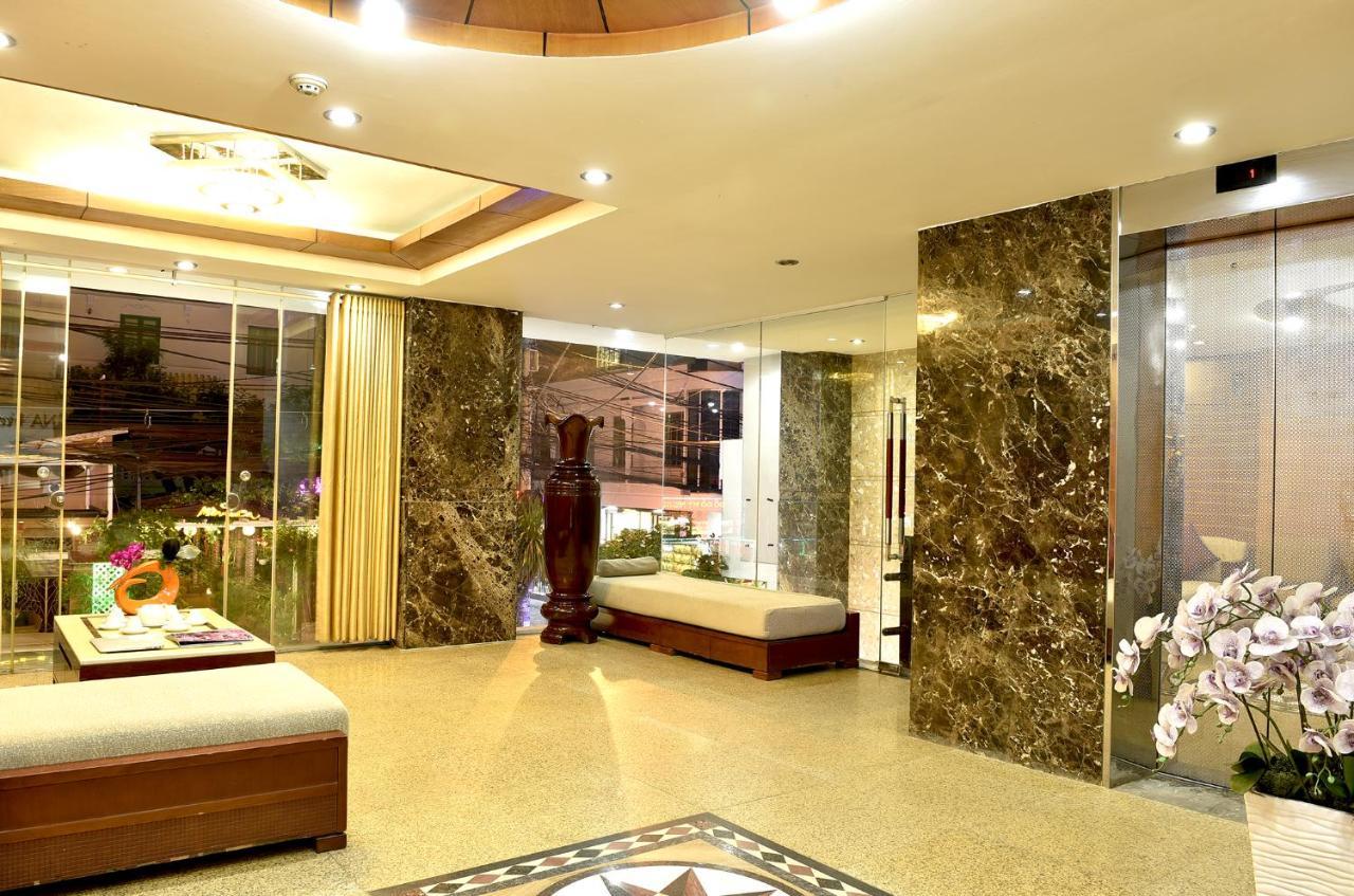 Carina Hotel Nha Trang Exterior photo