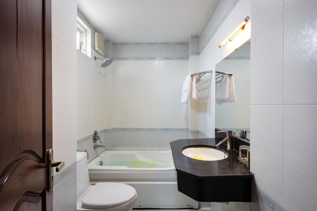 Carina Hotel Nha Trang Exterior photo